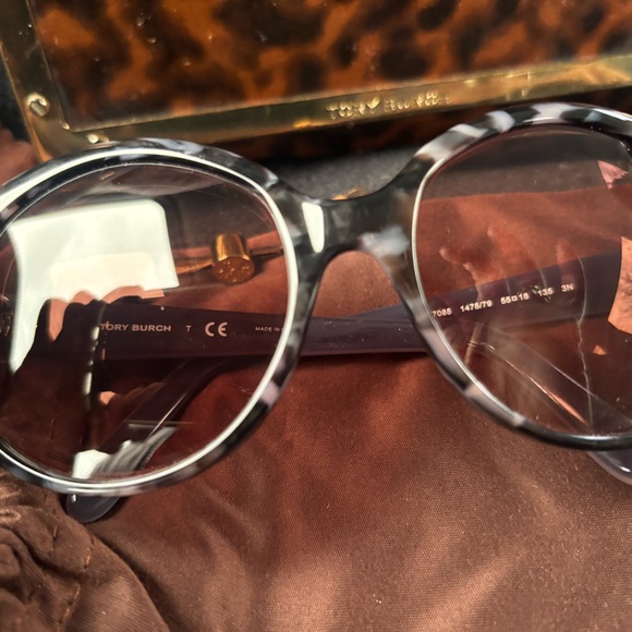 Aunthentic Tory Burch round Blue and grey shades frames only - Picture 12 of 15